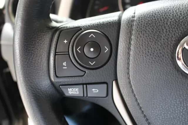 Toyota RAV4 (2014) thumbnail 12