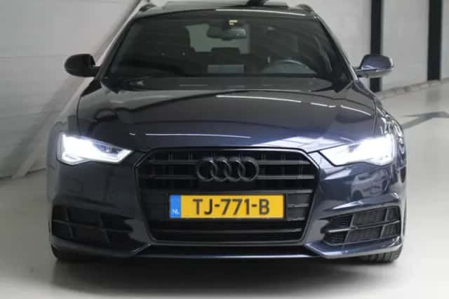 Audi A6 (2018) thumbnail 9