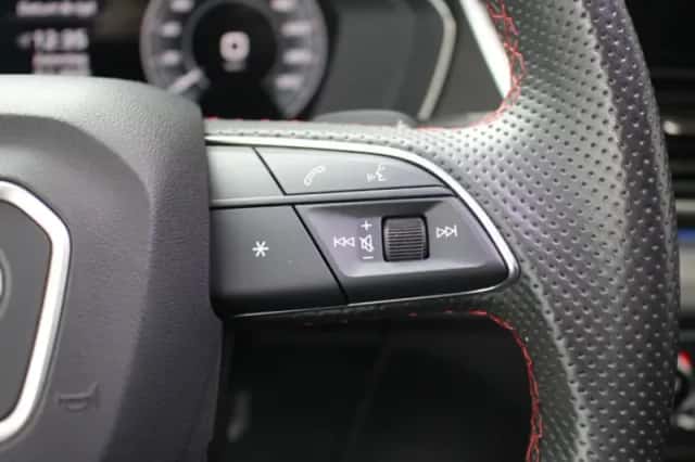 Audi Q5 (2023) thumbnail 20