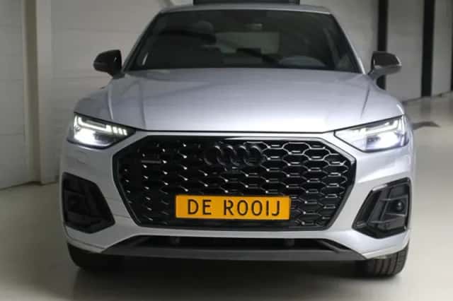 Audi Q5 (2023) thumbnail 10