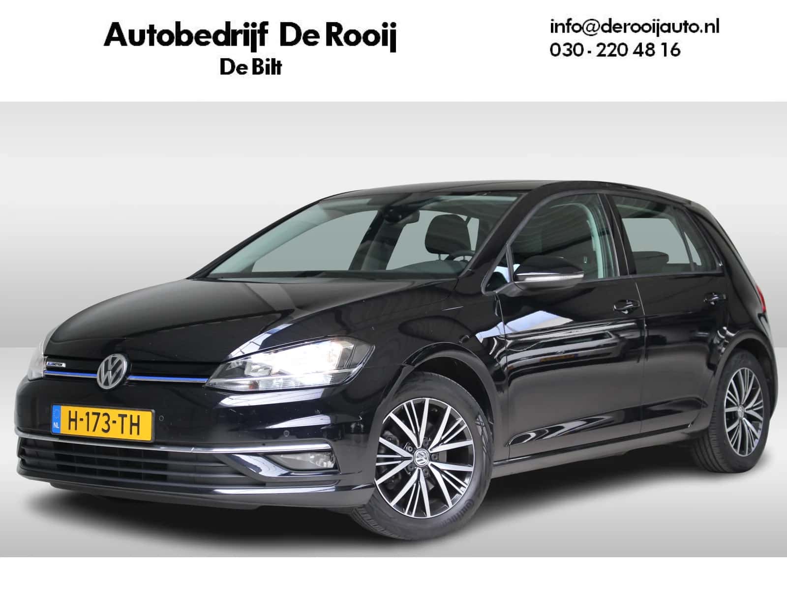 Volkswagen Golf (2020) — foto 1