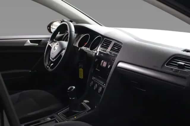 Volkswagen Golf (2020) thumbnail 11