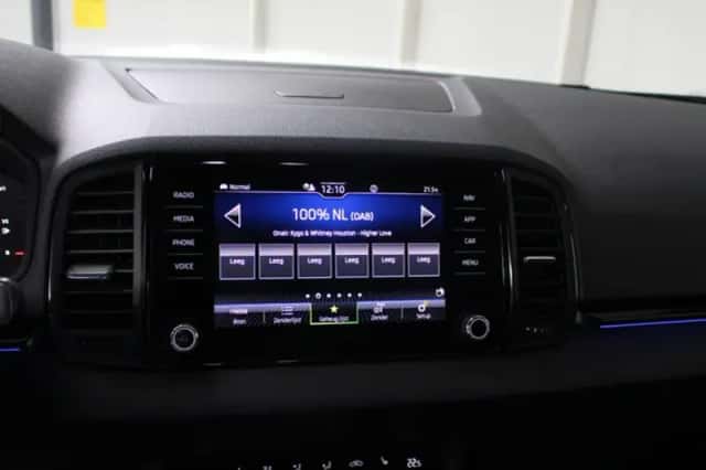Škoda Karoq (2020) thumbnail 14