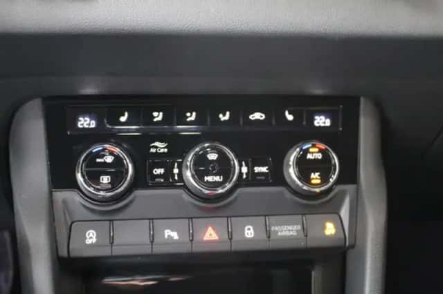 Škoda Karoq (2020) thumbnail 15