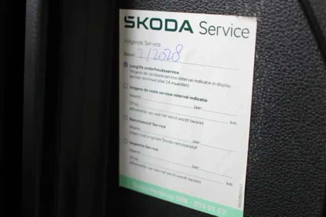 Škoda Karoq (2018) thumbnail 11
