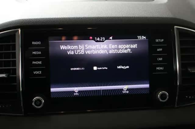 Škoda Karoq (2018) thumbnail 18