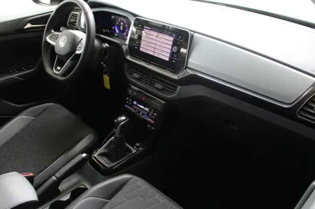 Volkswagen T-Cross (2025) thumbnail 8
