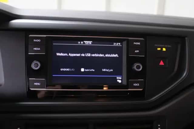 Volkswagen Polo (2022) thumbnail 13