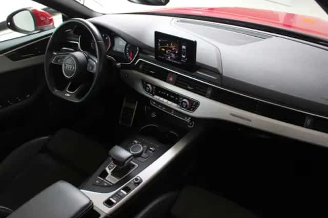 Audi A5 (2017) thumbnail 6