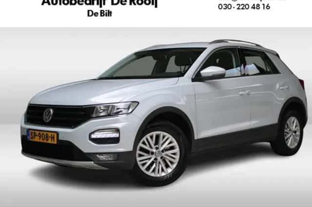 Volkswagen T-Roc (2018) thumbnail 2