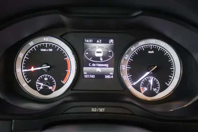Škoda Karoq (2021) thumbnail 15