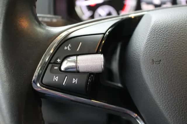 Škoda Karoq (2021) thumbnail 17