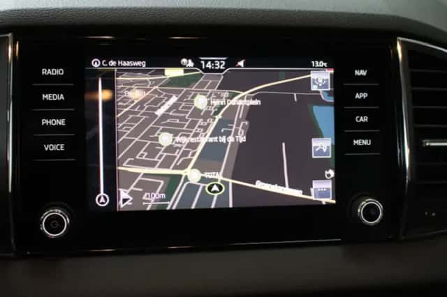 Škoda Karoq (2021) thumbnail 20
