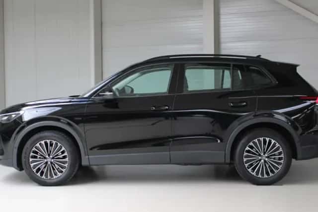 Volkswagen Tiguan (2025) thumbnail 3