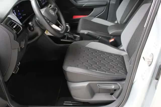 Volkswagen T-Cross (2025) thumbnail 9