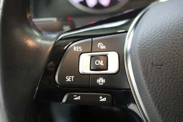Volkswagen Golf (2020) thumbnail 14