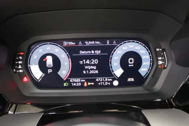 Audi A3 (2023) thumbnail 13
