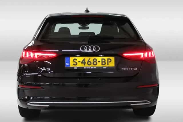 Audi A3 (2023) thumbnail 5