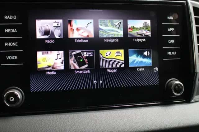 Škoda Karoq (2021) thumbnail 20