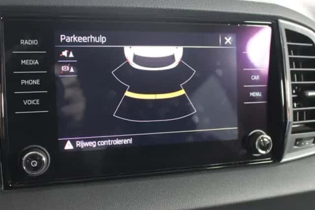 Škoda Karoq (2021) thumbnail 28