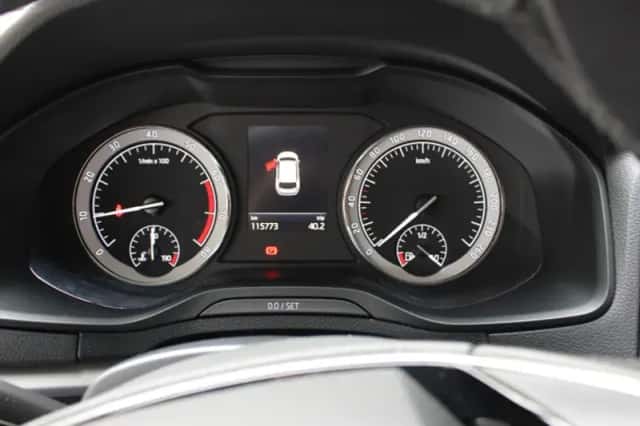 Škoda Karoq (2021) thumbnail 8