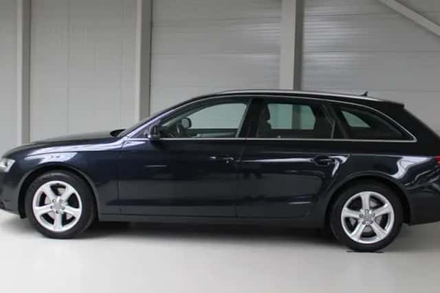 Audi A4 (2013) thumbnail 3