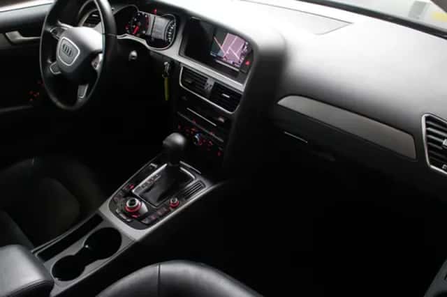 Audi A4 (2013) thumbnail 6