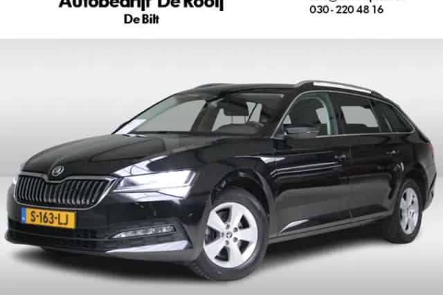 Škoda Superb (2023) thumbnail 2