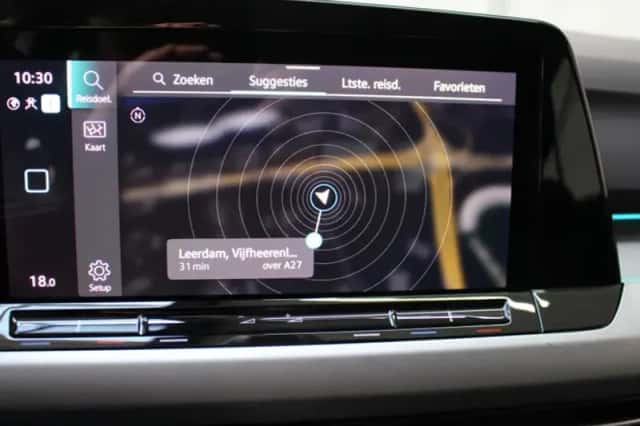 Volkswagen Golf (2021) thumbnail 18