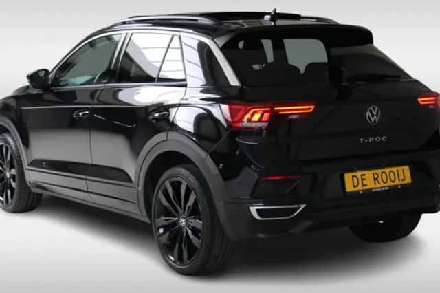 Volkswagen T-Roc (2022) thumbnail 4