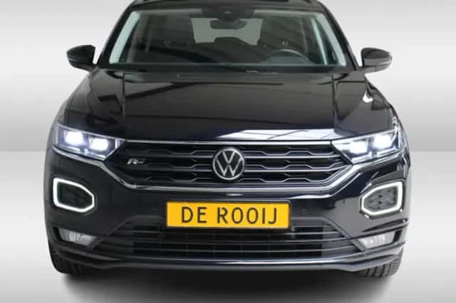 Volkswagen T-Roc (2022) thumbnail 9