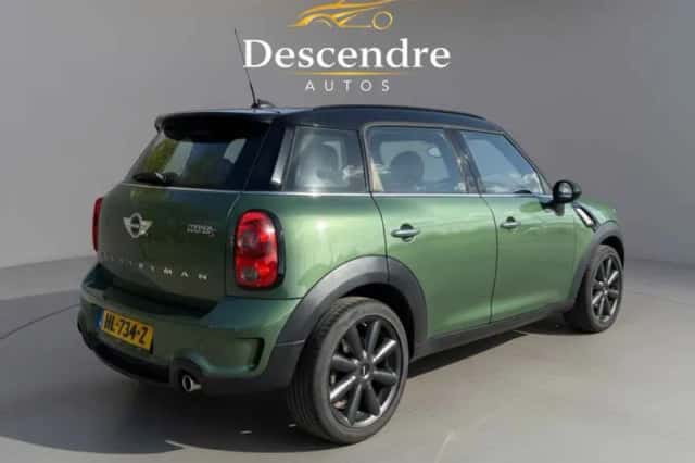 MINI Countryman (2014) thumbnail 4