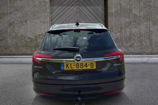 Opel Insignia (2016) thumbnail 6