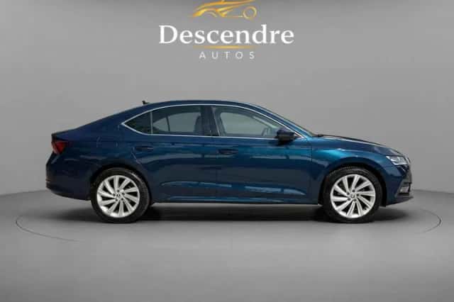 Škoda Octavia (2021) thumbnail 5