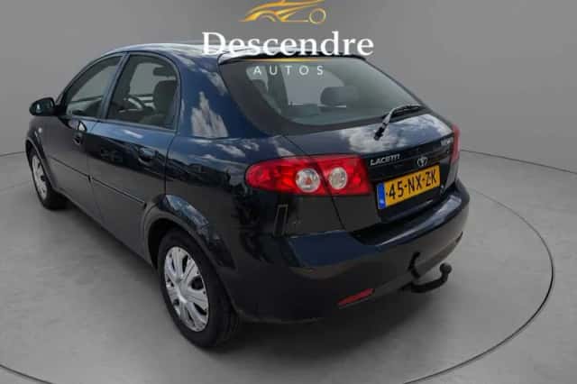 Daewoo Lacetti (2004) thumbnail 3