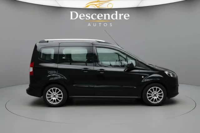 Ford Tourneo (2019) thumbnail 6