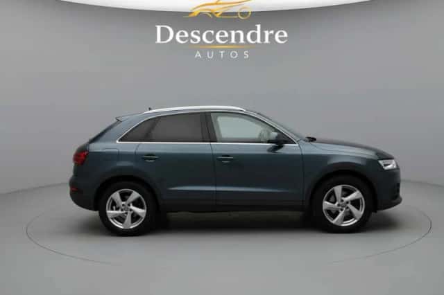 Audi Q3 (2015) thumbnail 5