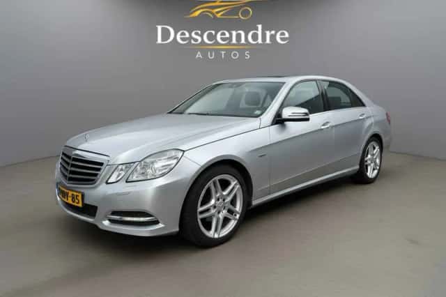 Mercedes-Benz E-Klasse (2012) thumbnail 1