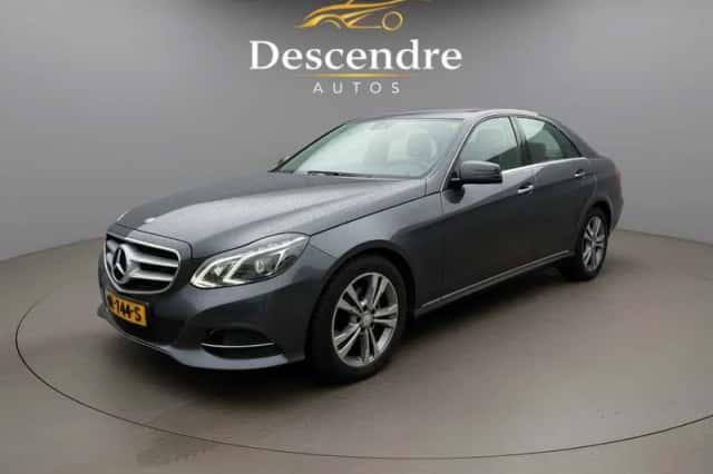 Mercedes-Benz E-Klasse (2014) thumbnail 1