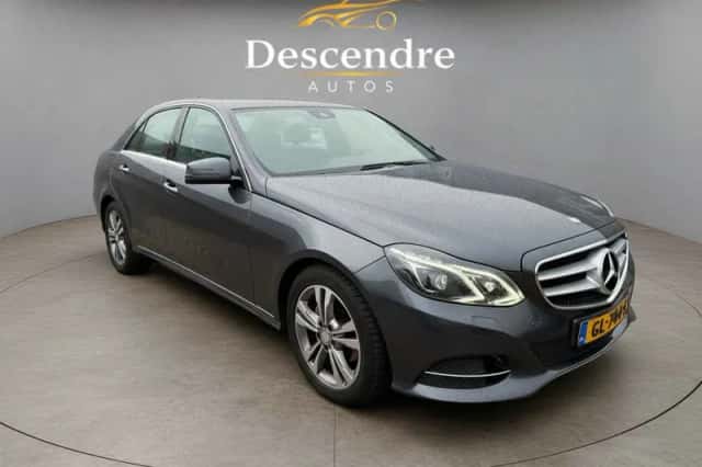 Mercedes-Benz E-Klasse (2014) thumbnail 2