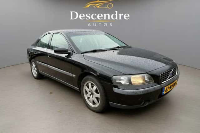 Volvo S60 (2003) thumbnail 2
