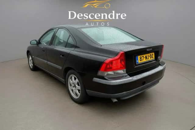 Volvo S60 (2003) thumbnail 4