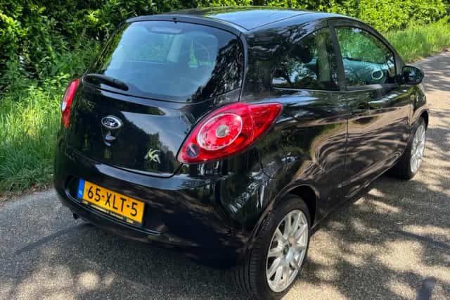 Ford Ka (2012) thumbnail 6