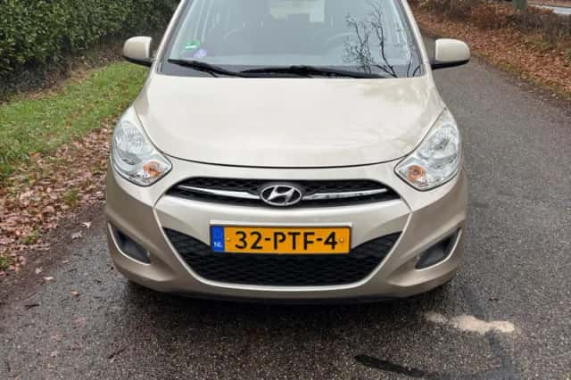 Hyundai i10 (2011) thumbnail 3