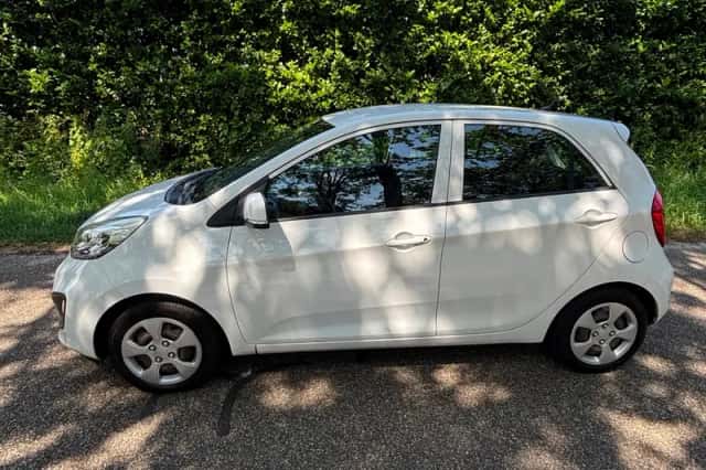 Kia Picanto (2012) thumbnail 3
