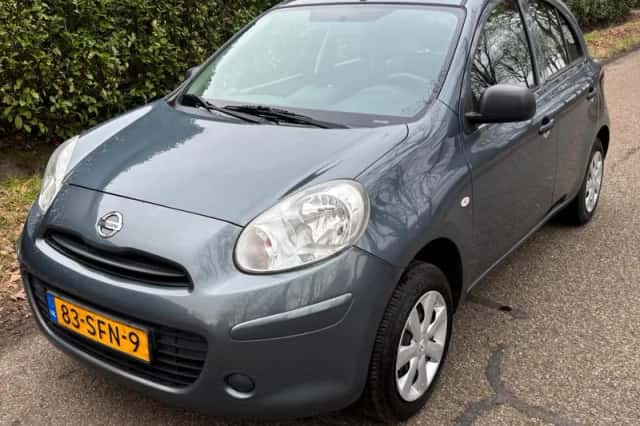 Nissan Micra (2011) thumbnail 1