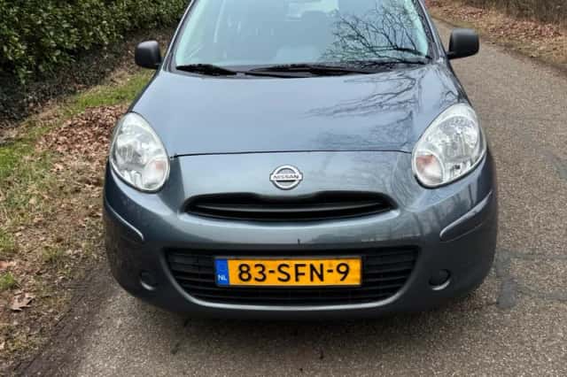 Nissan Micra (2011) thumbnail 2