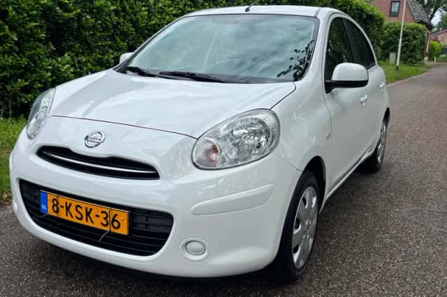Nissan Micra (2013) thumbnail 1