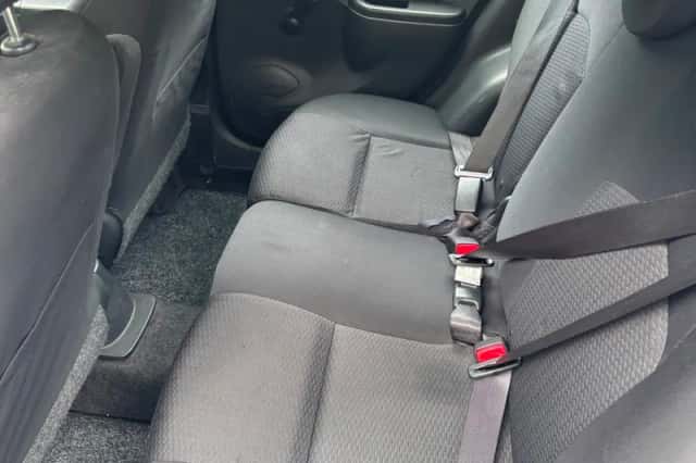 Nissan Micra (2013) thumbnail 4