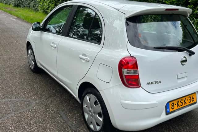 Nissan Micra (2013) thumbnail 6